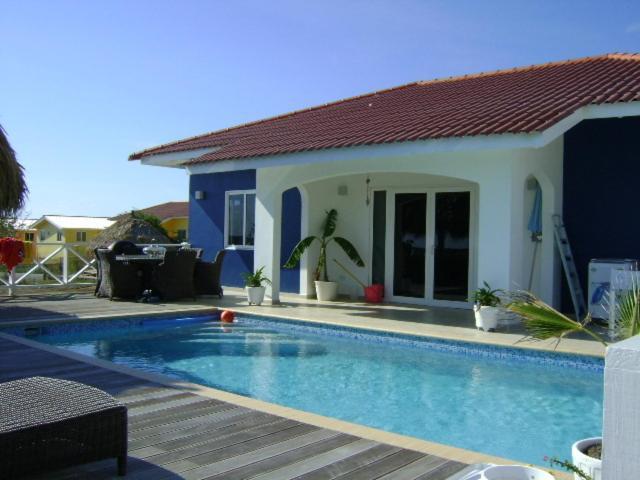 Villa Park Fontein Curacao Стая снимка